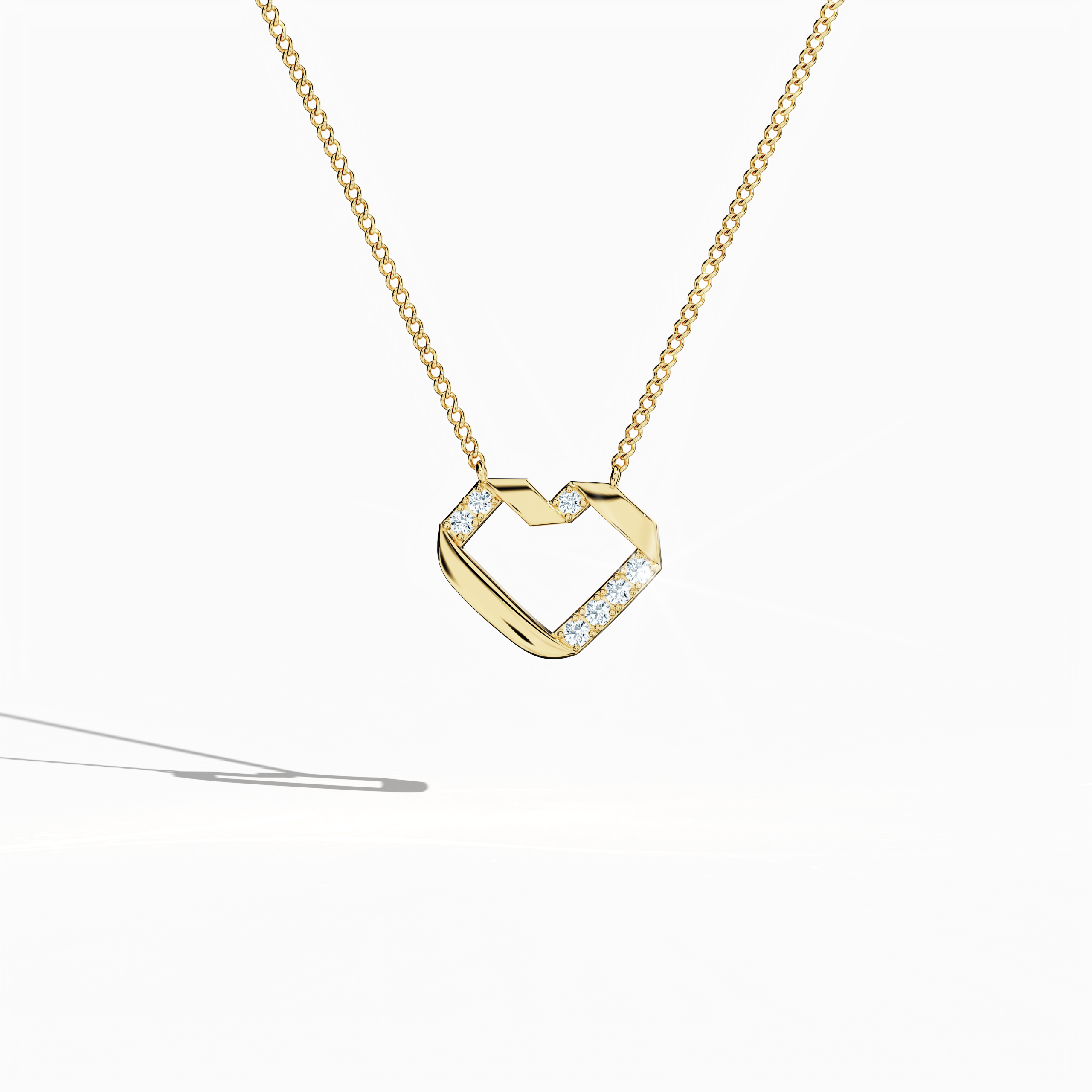 Front-facing view of a жёлтое золото (oro amarillo, or jaune, Gelbgold) бриллиант heart-кулон featuring up to 0.28 carat бриллианты set along a timeless open-heart outline. This elegant jewelry (also called jewellery, joias, bijoux, gioielli, schmuck) is commonly known as a бриллиант heart колье, бриллиант love кулон, collier cœur diamant, colgante de corazón con diamantes, pendentif cœur diamant, collana cuore di diamanti, or Halskette Herz mit Diamant. Keywords: бриллиант heart-кулон, жёлтое золото.