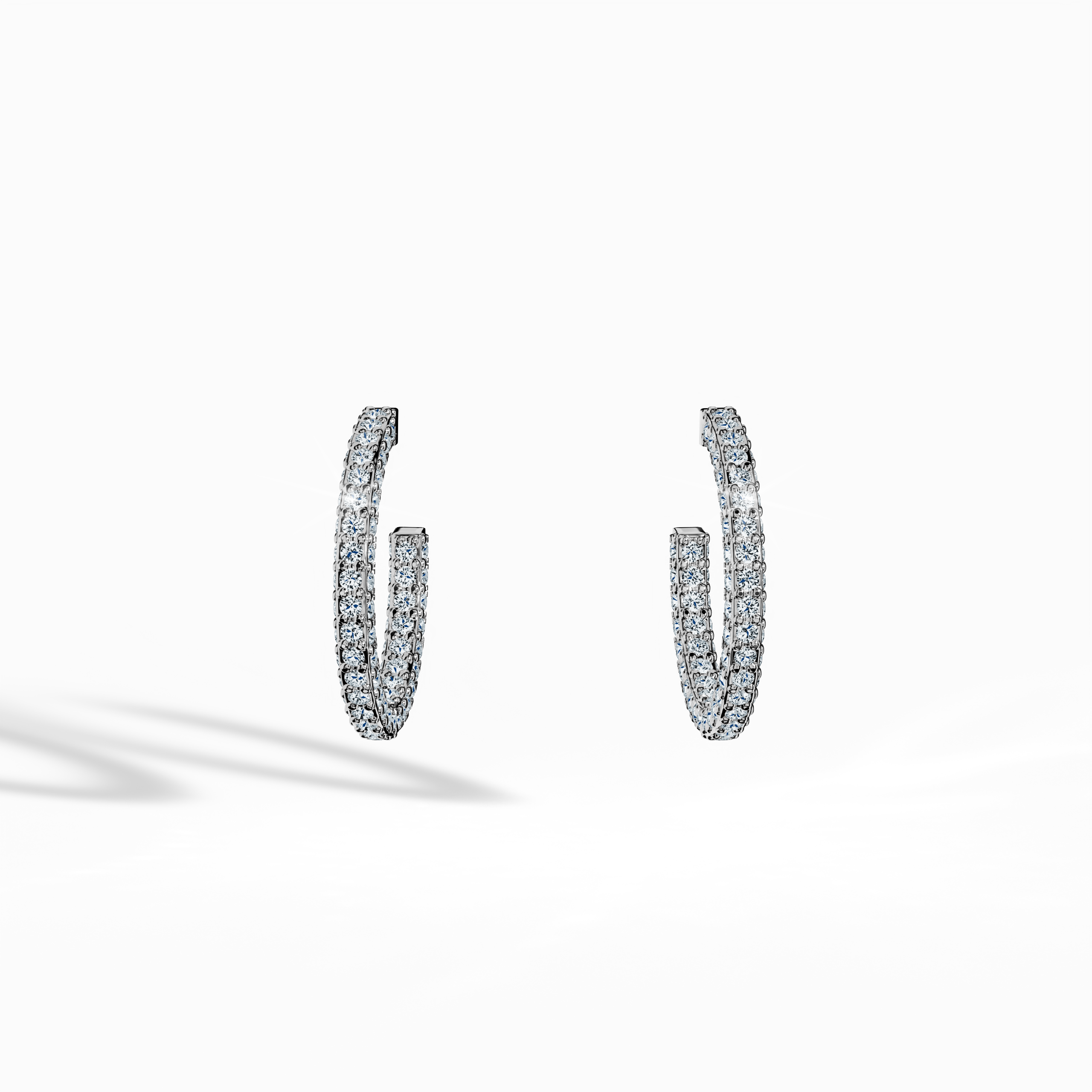 Front view of 3‑row 12 мм белое золото diamond hoop earrings – fine Украшения/fine Ювелирные изделия ear adornments featuring three rows of dazzling diamonds in a compact 12 мм hoop, ideal for everyday sparkle and elegant style.
