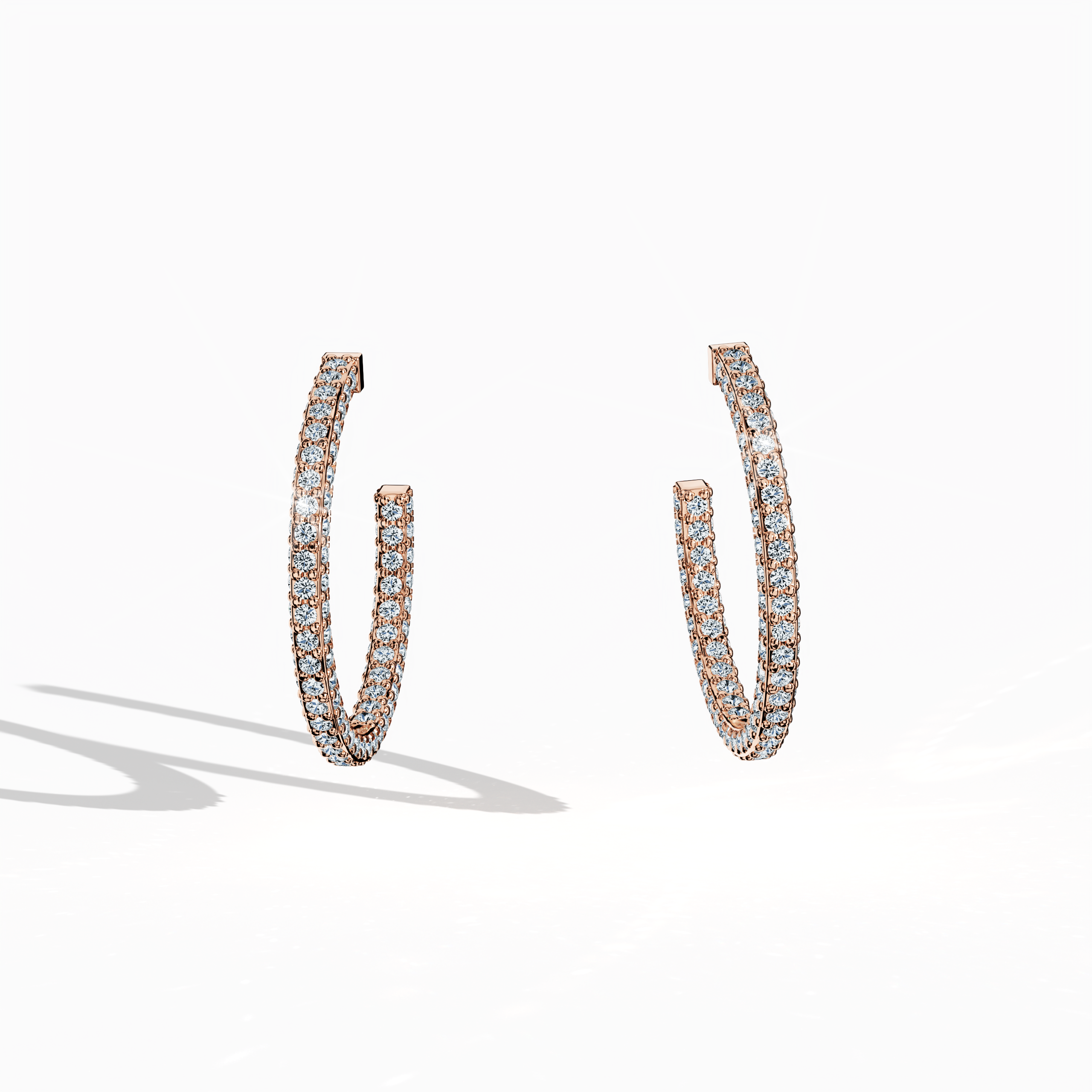 Front view of 3‑row 16 мм розовое золото diamond hoop earrings – luxurious diamond ear accessories and elegant Украшения/fine Ювелирные изделия pieces featuring three rows of shimmering diamonds in a 16 мм розовое золото hoop, ideal for a chic statement.