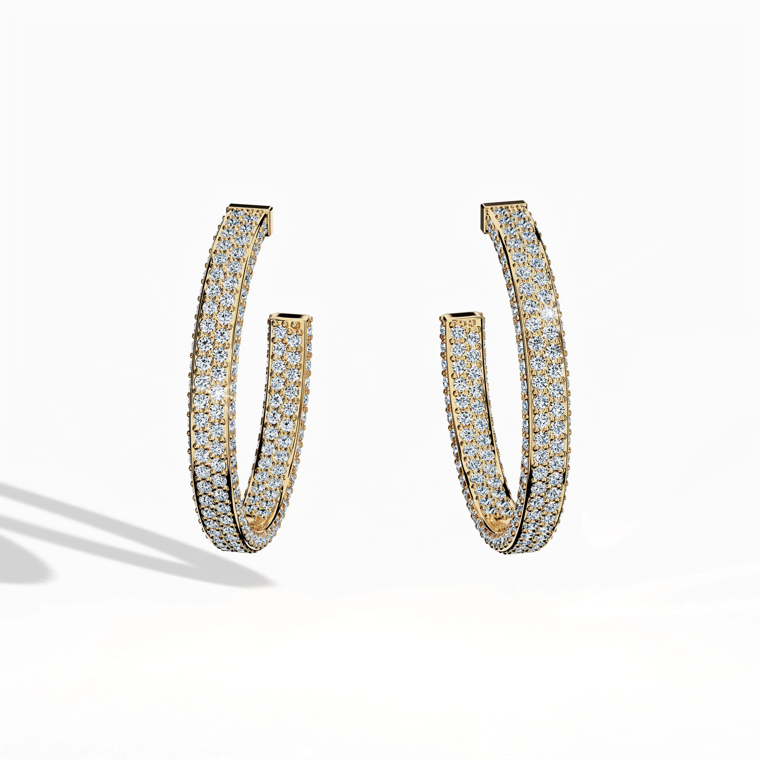 Front view of 4‑row 20 мм жёлтое золото diamond hoop earrings – impressive diamond ear rings and sophisticated Украшения/fine Ювелирные изделия ear adornments featuring four rows of sparkling diamonds in a 20 мм жёлтое золото hoop, a standout piece for luxury and glamour.